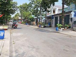 Đất kdc biconsi tp dĩ an 76m2 tc60m2 ngang 4m, giá 2,85 tỷ thương lượng  0906 309 *** gc