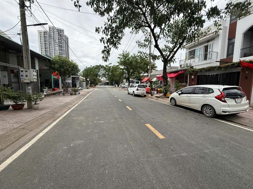 Bán đất kdc châu thới dt 100m (5x20) đường vỉa hè ô tô giá 4ty1 bớt lộc 0906 309 ***