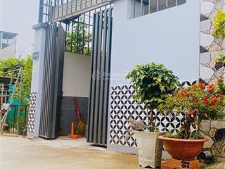 Nhà cấp 4 p dĩ an dt 72m giá2ty850 đg xe tải thông gần chợ thông dụng p dĩ an 2 pn,  0906 309 ***