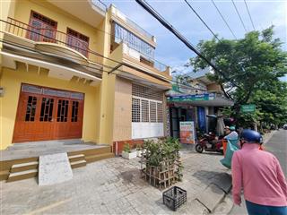 Bán đất tặng nhà 2 tầng đường 10m5 trần quang khải , phường sơn trà ( vị trí kinh doanh tốt )