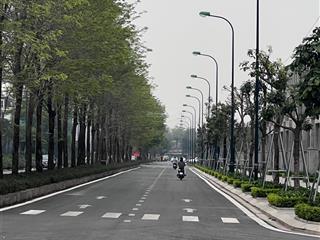 Bán biệt thự khu k ciputra dt 180m2 x 3,5 tầng vị trí siêu đẹp giá tốt nhất khu k.  0966 977 ***