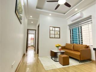 Bán căn hộ chung cư đường Nguyễn Trãi, Thanh Xuân, 2 ngủ full nội thất, ngõ rộng