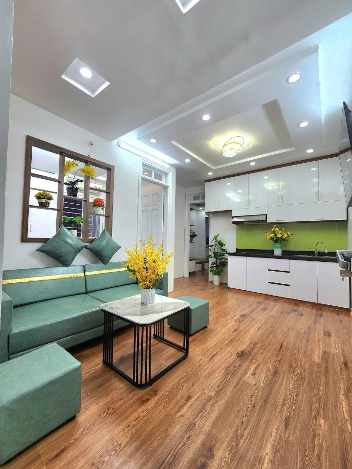 Bán căn hộ chung cư phố Cự Lộc, Thanh Xuân, nhà đẹp full nội thất ban công thoáng ngõ rộng