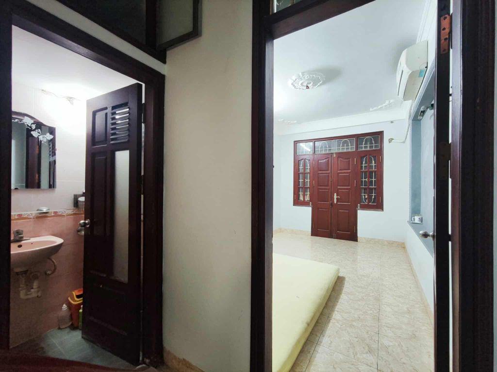 CHO THUÊ NHÀ PHỐ PHÁO ĐÀI LÁNG, ĐỐNG ĐA, NHÀ ĐẸP 5 TẦNG, BAN CÔNG THOÁNG, GẦN Ô TÔ