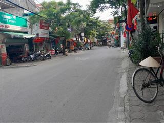 Nhà 4 tầng thụy phương  ô tô tránh, kinh doanh tốt, mặt tiền rộng.