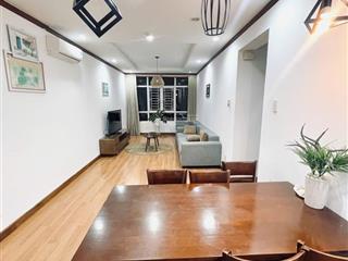 Cần bán nhanh căn hộ chung cư hagl 2pn full nội thất tầng cao