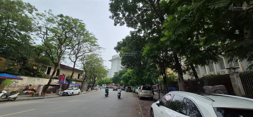 Mặt phố trần đại nghĩa hbt hà nội. mặt tiền 16 mét toà nhà 7 tầng giá 34.x tỷ  0964 519 ***