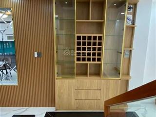 Bán nhà mặt tiền, đường trương hán siêu q. 1. dt 4m x 12.5m. giá 13.5 tỷ