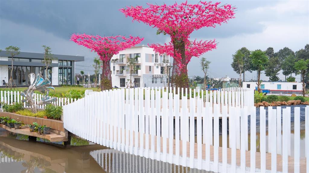 Đất nền khu đô thị vệ tinh sân bay quốc tế long thành, chỉ 18tr/m2, mặt tiền ql1a, sổ hồng riêng