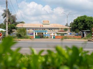 Đất dầu giây, bên cạnh bến xe dầu giây, sổ riêng, thổ cư 100%,  0934 828 ***