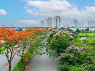 Gia đình tôi cần bán căn biệt thự 126m2 khu đô thị ciputra tây hồ.  0945 289 ***