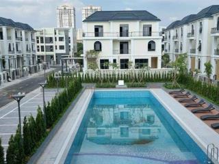 Gia đình cần bán biệt thự đơn lập khu k starlake tây hồ tây.  0945 289 ***