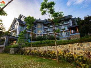 Gia đình cần bán resort sân golf tam đảo 1000m2 dòng tiền 200tr/ tháng.  0945 289 ***