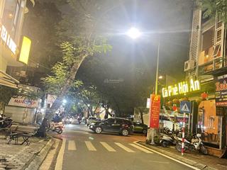 Gia đình tôi cần bán nhà 5 tầng mặt phố nghĩa tân cầu giấy 50m2