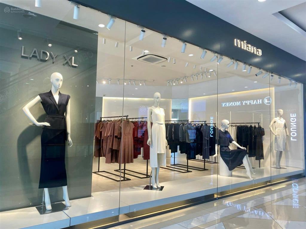 Bán shop chân đế toà royal city 72a nguyễn trãi.  0945 289 ***