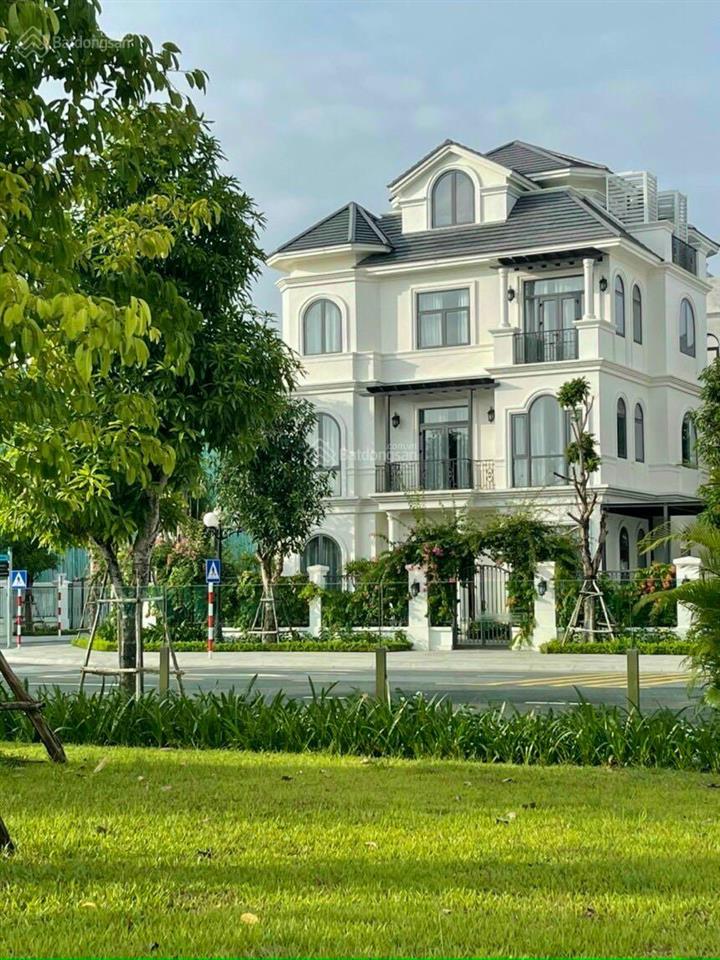 Chuyển nhượng biệt thự vinhomes green villas