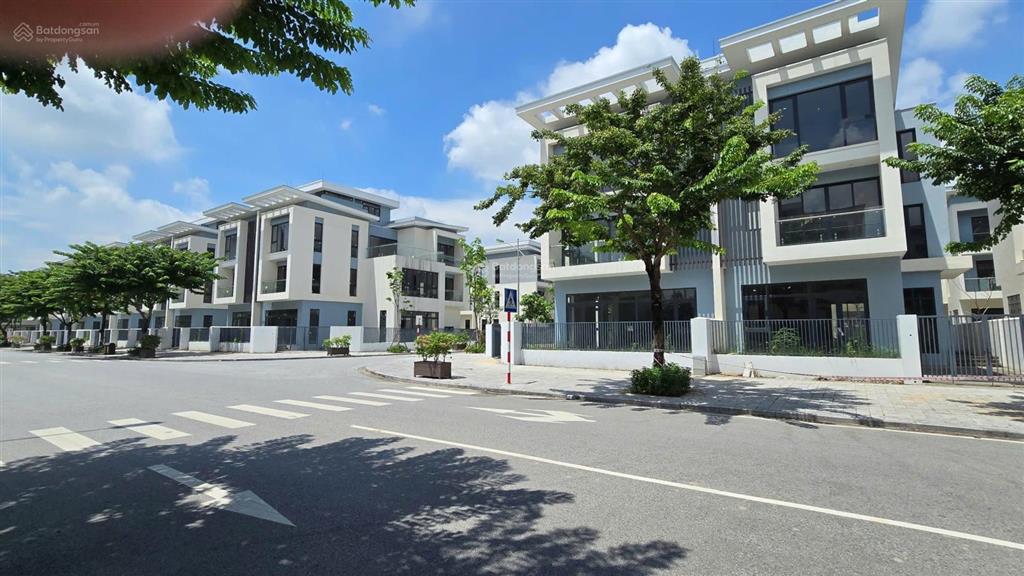 Quỹ căn giá rẻ nhất dự án  chủ nhà cắt lỗ cần bán gấp solasta mansion từ 2x tỷ