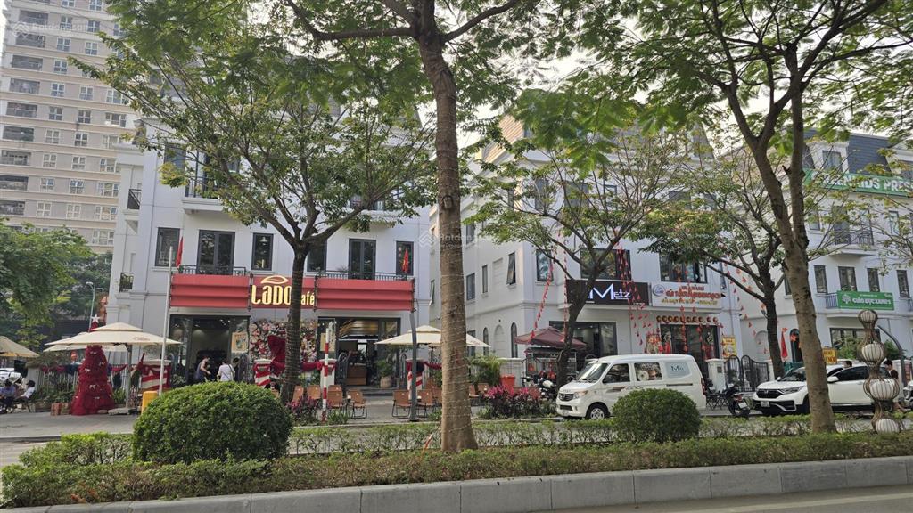 Chính chủ bán nhà luxury kiến hưng mặt đường lớn kinh doanh đỉnh giá từ 21 tỷ có thương lượng