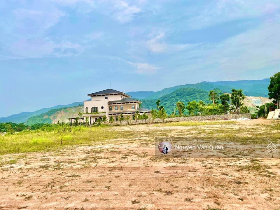 Siêu phẩm! bán đảo 6500m2 (500ont + cln) bám hồ đồng chanh, đẹp nhất, đường 2 ô tô, view triệu đô