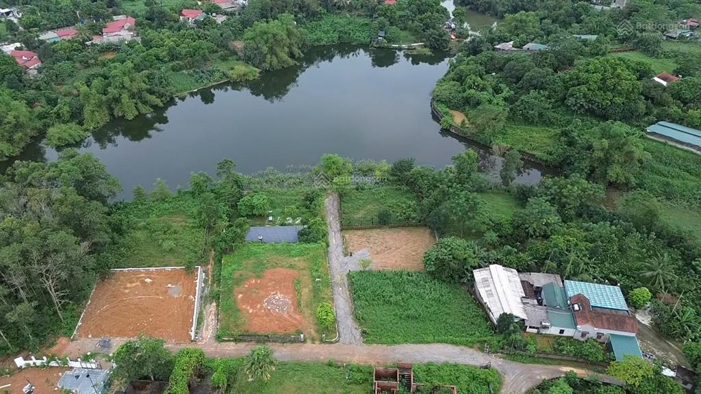 Giá tốt! lô đất sát hồ, view hồ 1111m2 (200m2 ont) giá cực tốt! hàng xóm toàn biệt thự sang trọng