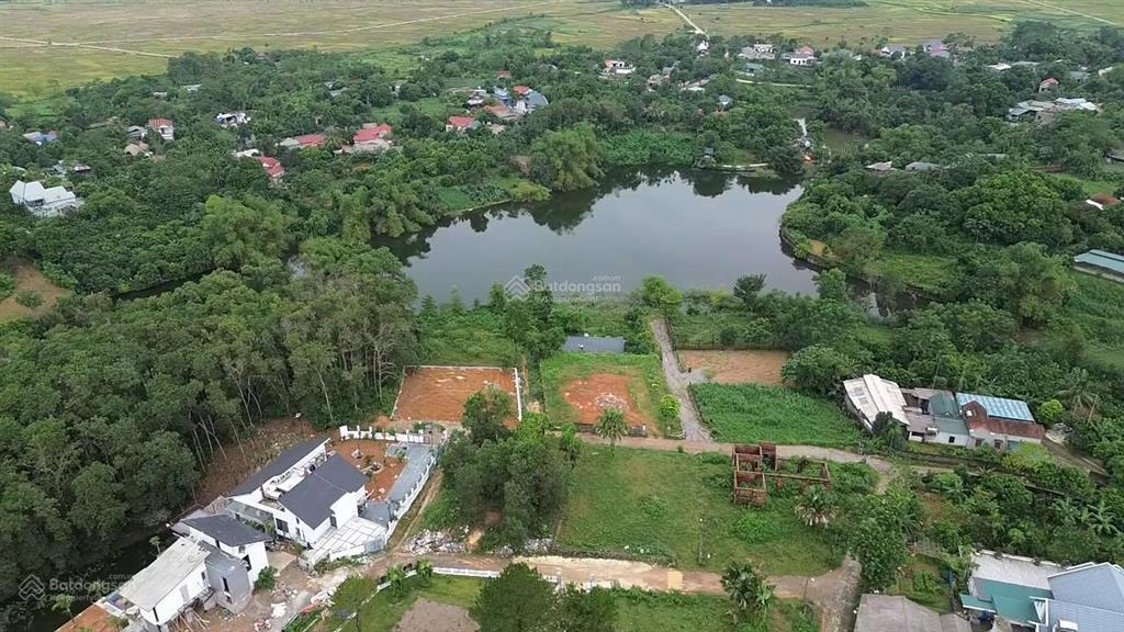 Giá tốt! lô đất sát hồ, view hồ 1111m2 (200m2 ont) giá cực tốt! hàng xóm toàn biệt thự sang trọng