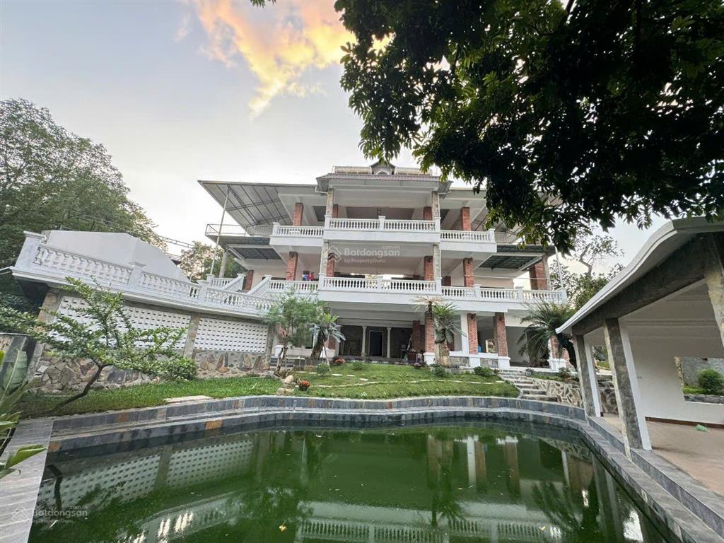 Siêu phẩm! biệt phủ cao cấp 1250m2 tại hoà sơn, lương sơn, full đồ nội thất, bể bơi, khuân viên