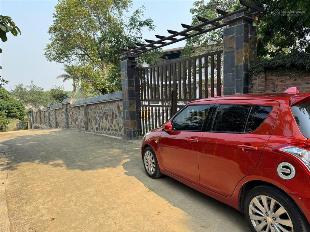 Siêu phẩm! biệt phủ cao cấp 1250m2 tại hoà sơn, lương sơn, full đồ nội thất, bể bơi, khuân viên