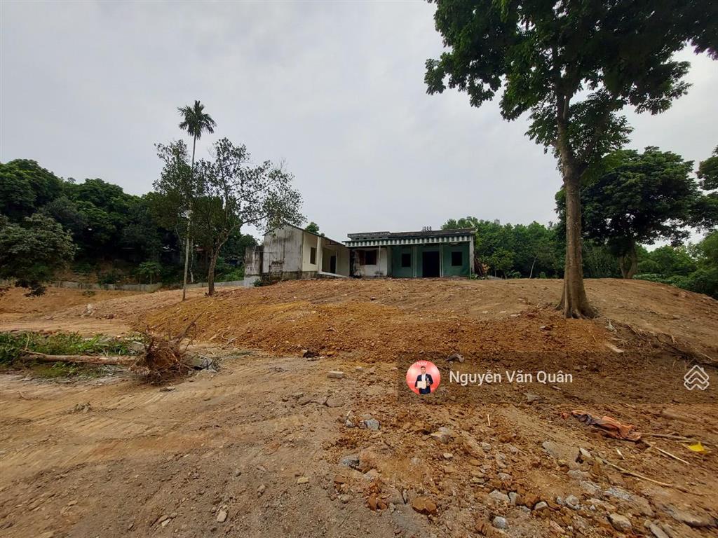 Siêu phẩm bán đảo 5700m2, bám hồ đẹp, mặt tiền bám hồ 100m, giá rẻ nhất lương sơn