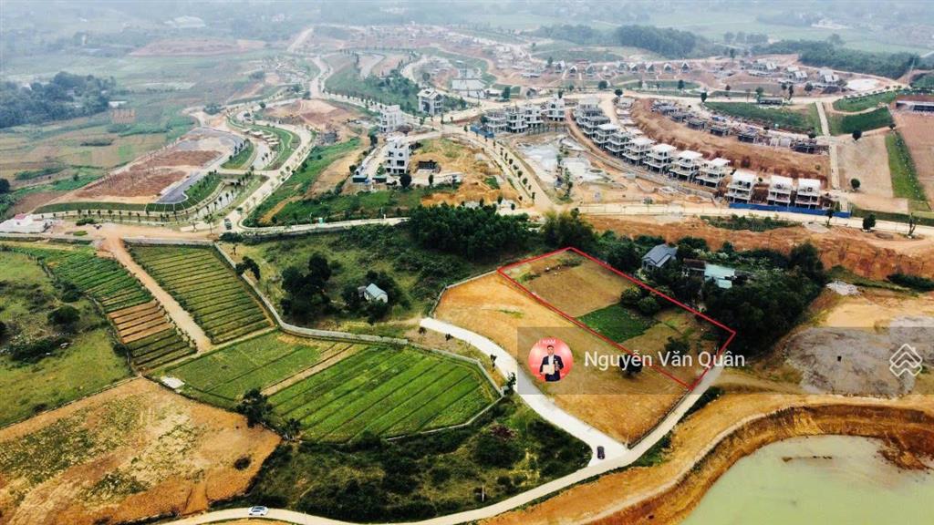 Bán 2.750m² view hồ 800m² đất ở phân 16 lô cực đẹp, sát 3 dự án lớn tại lương sơn 0988 112 ***
