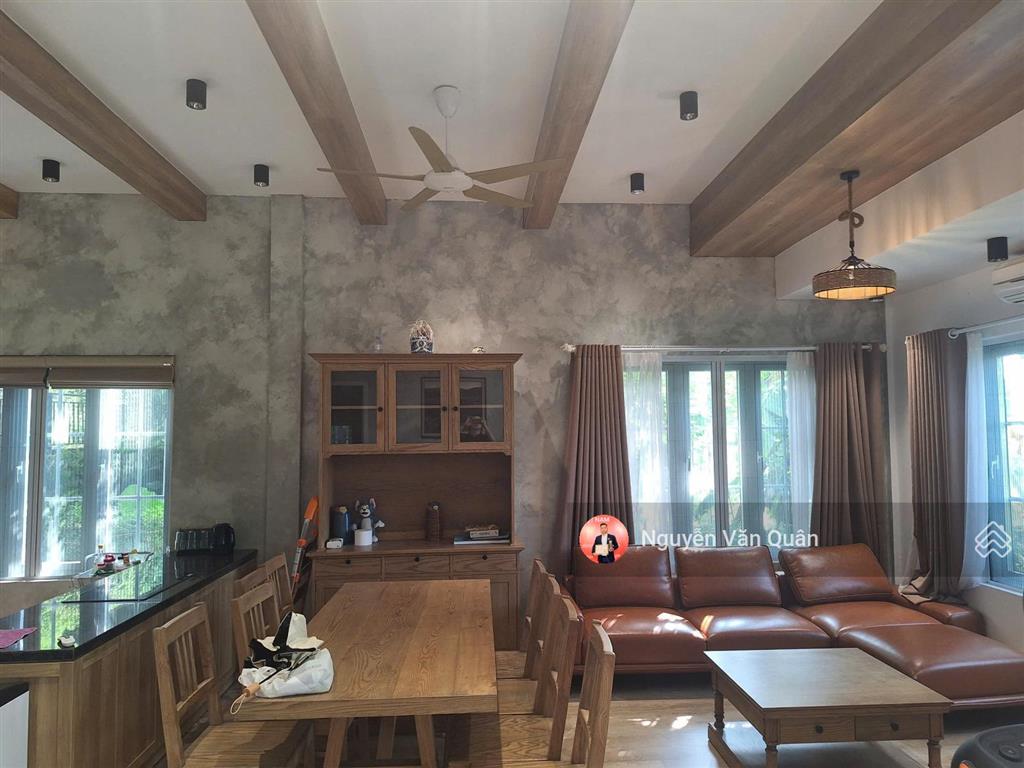Villa đẹp! giá cực rẻ  bán gấp! lô góc 406m2 full đồ sang trọng  view suối,  0988 112 ***