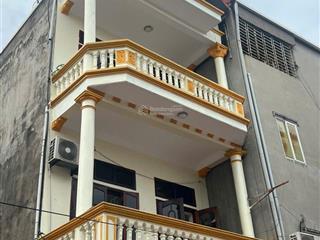 Bán nhà đẹp 3 tầng dt 60m2, 3 tỷ ngay chợ phúc yên vĩnh phúc ở luôn ngõ thông ô tô