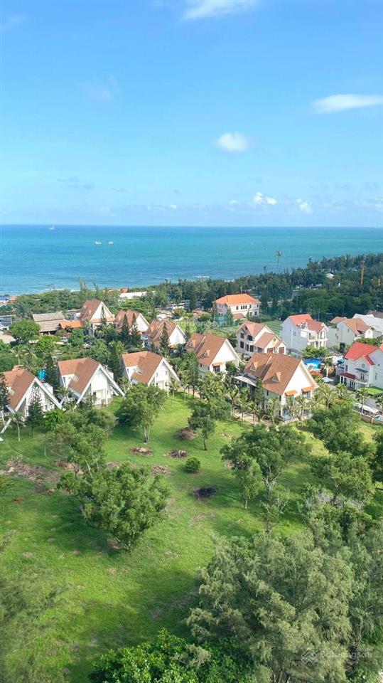 Bán giá rẻ hơn cđt căn hộ 3pn the sóng vũng tàu view biển giá 6.390tỷ full.  hotline 0902 674 ***