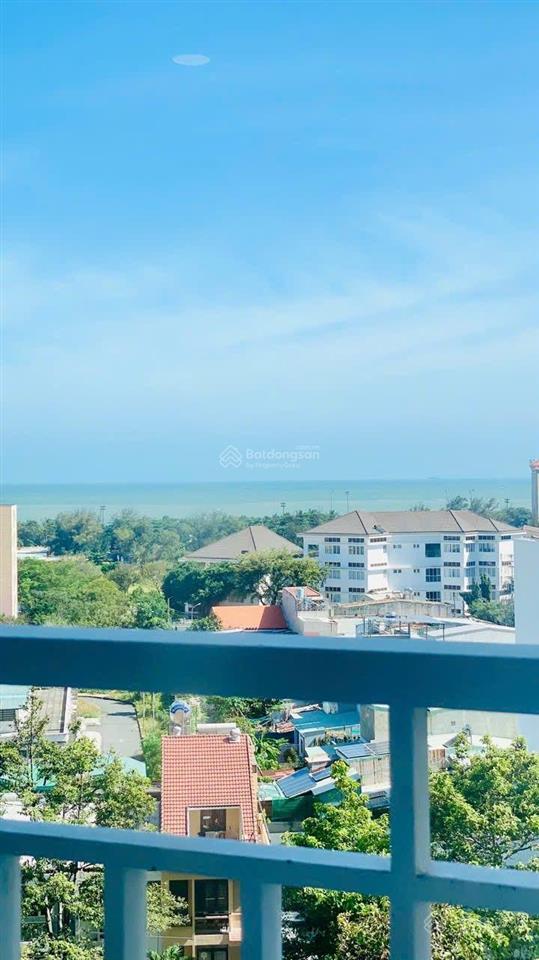 Bán căn hộ chung cư melody vũng tàu gần biển, 2pn 1wc 60m2 giá 3.3
tỷ. 0902 674 *** ms.thảo