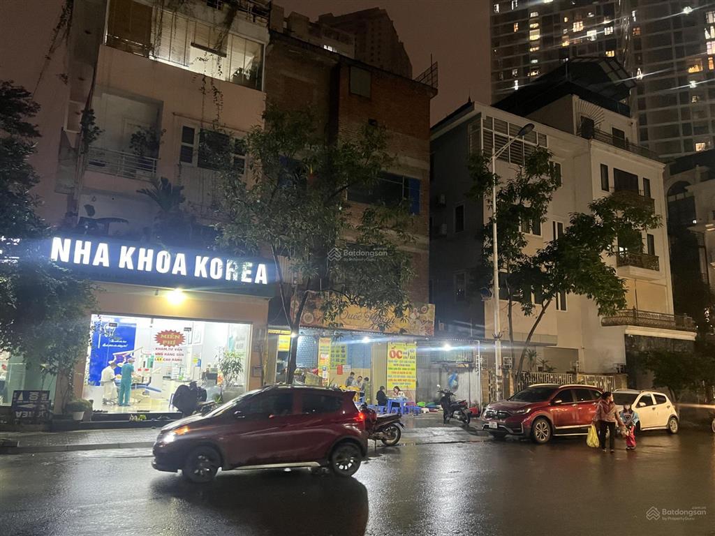 Hàng hiếm lk 135m2, mt 9m xây được 6 tầng full đất. diện tích sàn 800m2. siêu kinh doanh chỉ 31 tỷ