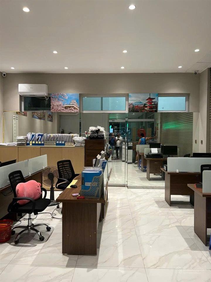 Lk văn phú 110m. 5 tầng. mt 6m vỉa hè 5m đường 18m kd gần công viên 365 chỉ 22.5 tỷ giá đầu tư.