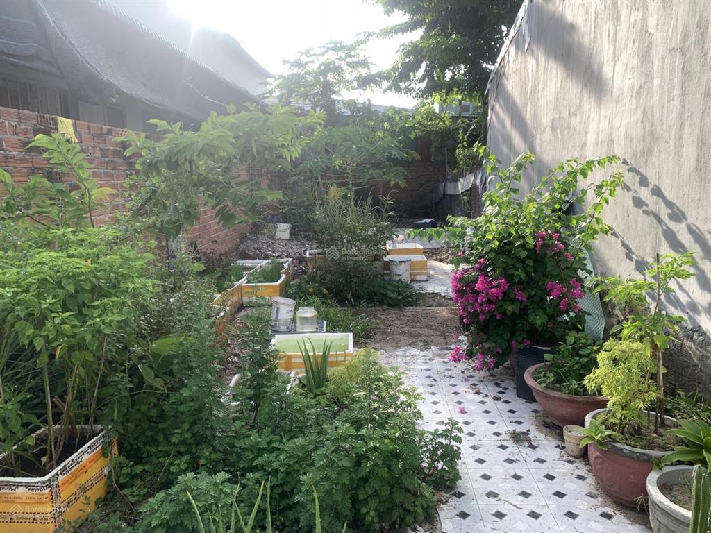 Bán đất 2tỷ5  hẻm ô tô nguyễn xiển, phường bắc nha trang. cách biển 3 phút, sổ đỏ 138m2 đất ở