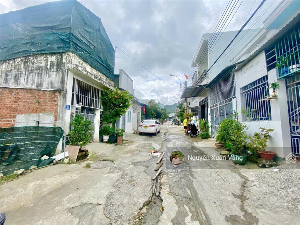 Bán đất  tdc vĩnh hoà  phường bắc nha trang ( khu bến du thuyền) 94m2 sổ đỏ full thổ cư + 4tỷ 100