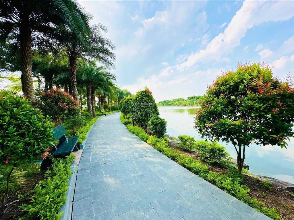 Chính chủ bán liền kề lk6 view hồ điều hoà vườn hồng alo 0945 288 ***