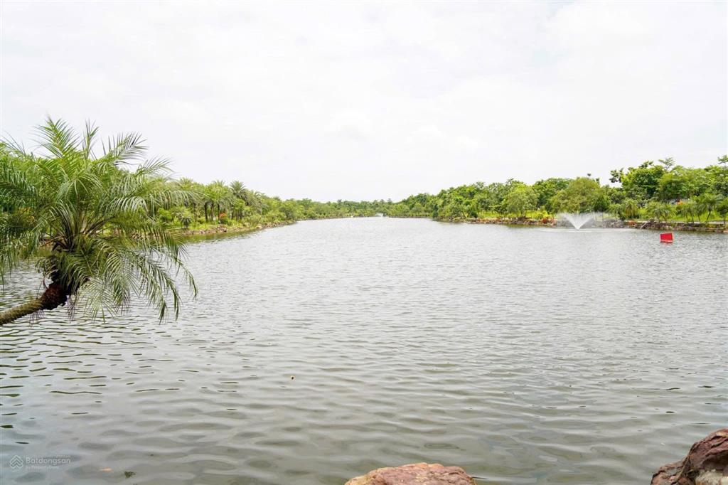 Chính chủ bán liền kề lk6 view hồ điều hoà vườn hồng alo 0945 288 ***