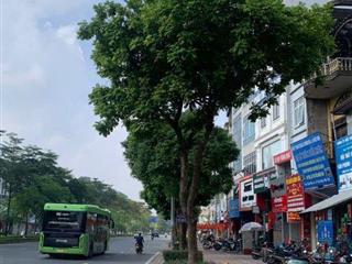 Bán nhà Ngô Gia Tự, 1 mặt phố 1 mặt ngõ, vỉa hè, kinh doanh, 160m2, mt 6m, chỉ hơn 40 tỷ.