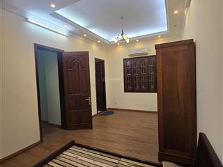 Bán biệt thự tại đội cấn, giá thỏa thuận, 130 m2, 5pn, 5 tầng, gara ô tô, 3 ô tô tránh, thang máy