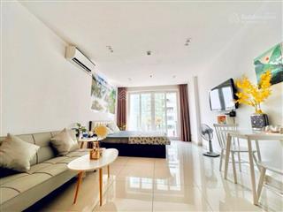 Bán sky center phổ quang, căn 1pn tầng trung view hồ bơi, giá chỉ 2.090 tỷ. giá rẻ nhất thị trường