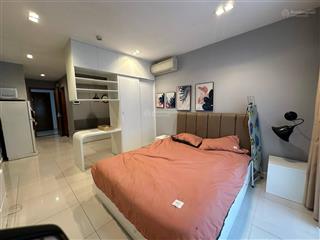 Bán gấp căn sky center phổ quang. căn 1pn 36m2 giá chỉ 2.350 tỷ full nội thất. căn 42m2 chỉ 2.6 tỷ