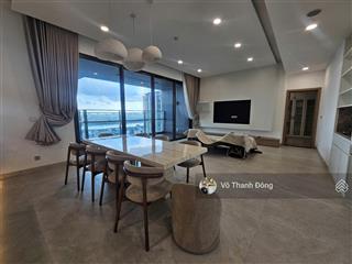 Bán 3 phòng ngủ 220m2 define tầng cao, tặng full nội thất cao cấp, giá rẻ nhất 28 tỷ bao hết