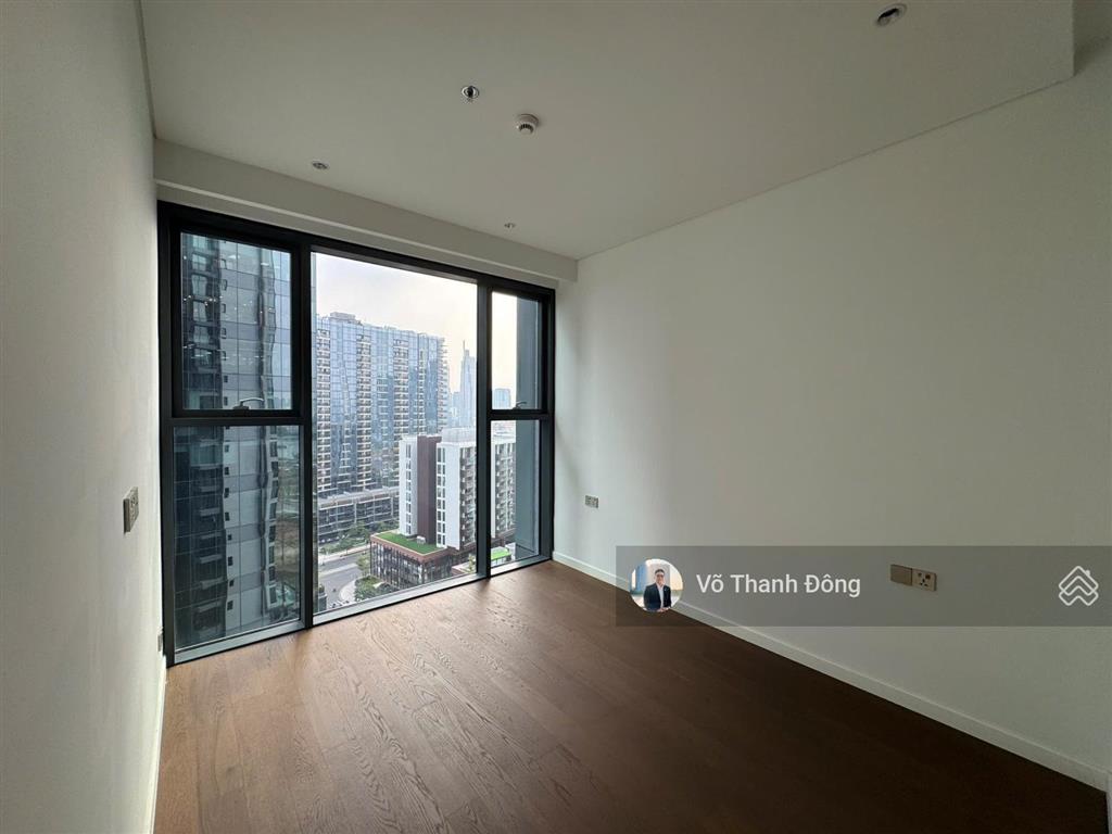 Bán 2 phòng ngủ 83m2 the crest metropole, tầng cao, view sông, giá tốt hơn opera chỉ 25.5 tỷ