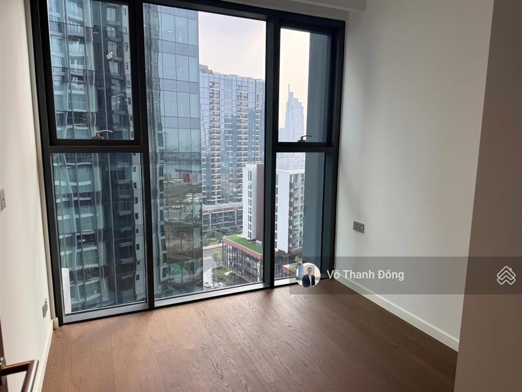 Bán 2 phòng ngủ 83m2 the crest metropole, tầng cao, view sông, giá tốt hơn opera chỉ 25.5 tỷ