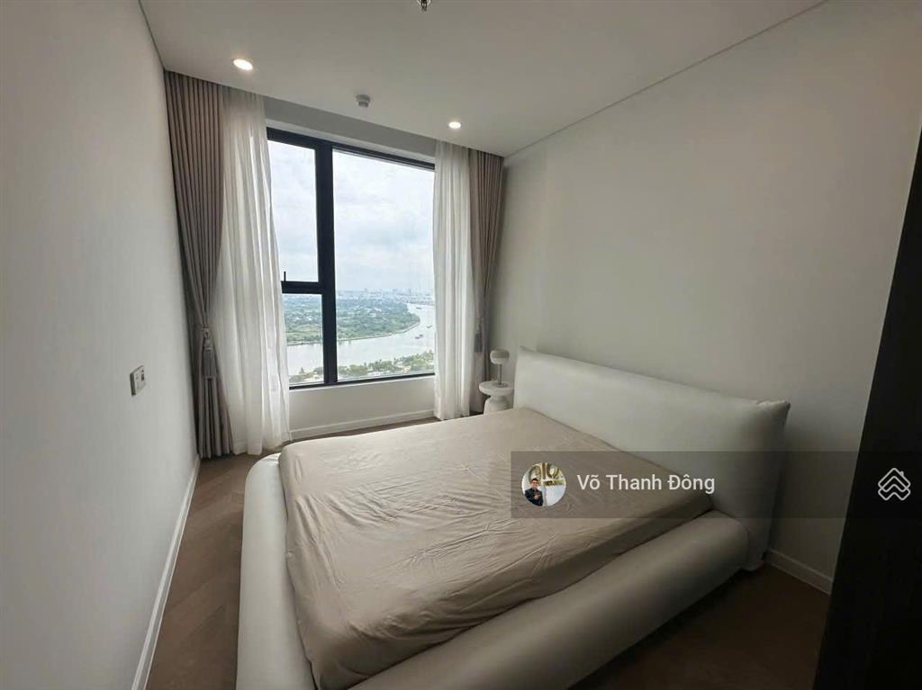 Bán căn 3 phòng ngủ lumiere riverside, view sông, lầu cao, trục hoa hậu, giá chỉ 18 tỷ bao hết
