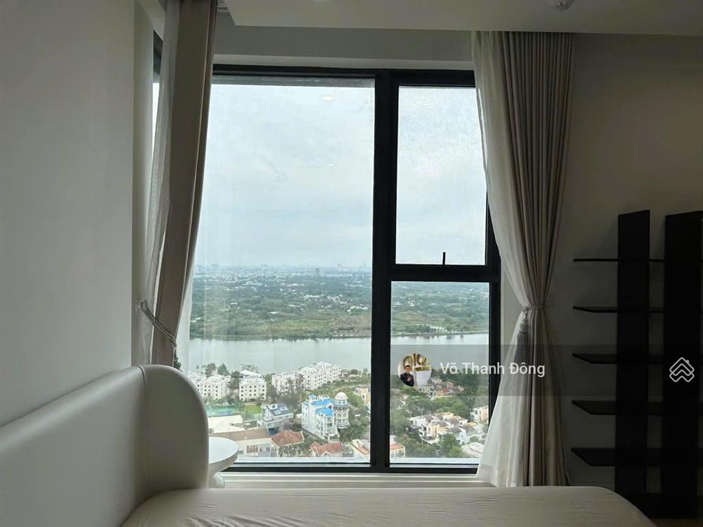 Bán căn 3 phòng ngủ lumiere riverside, view sông, lầu cao, trục hoa hậu, giá chỉ 18 tỷ bao hết