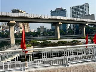 Mặt phố hoàng cầu view hồ hoàng cầu  mặt tiền khủng 8.2m  diện tích 240m2  kinh doanh dòng tiền