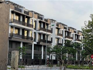 Bán 1 căn liền kề trục chính giá nhỉnh 22 tỷ đẹp nhất dự án, có hỗ trợ vay bank